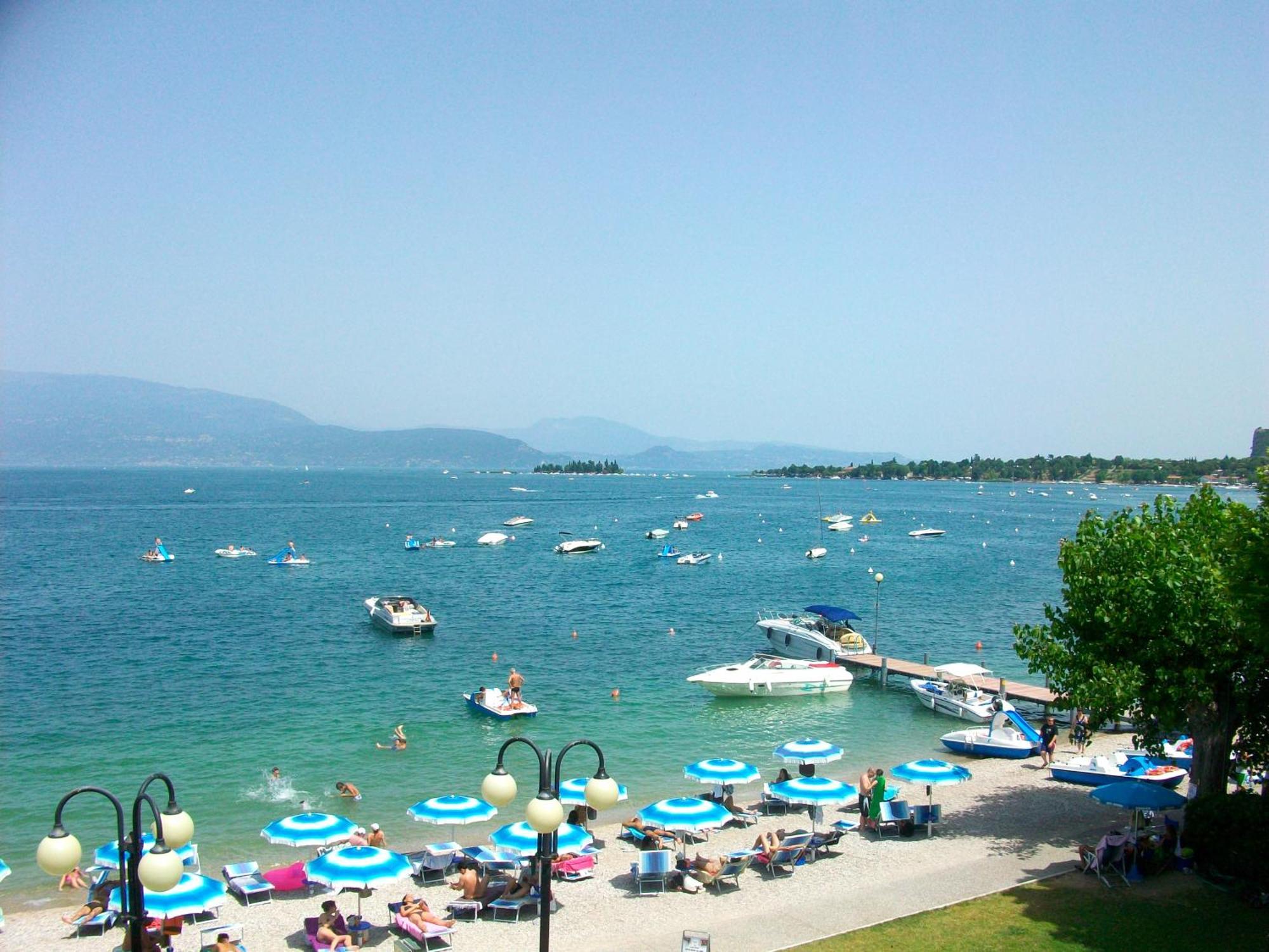 Hotel La Romantica Manerba del Garda Dış mekan fotoğraf