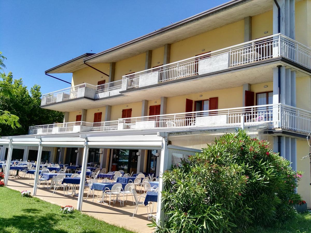 Hotel La Romantica Manerba del Garda Dış mekan fotoğraf