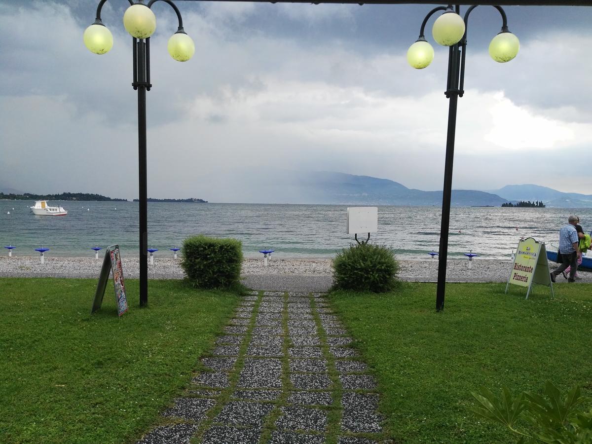 Hotel La Romantica Manerba del Garda Dış mekan fotoğraf