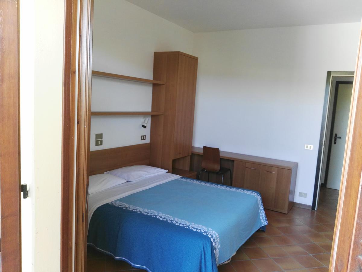 Hotel La Romantica Manerba del Garda Dış mekan fotoğraf
