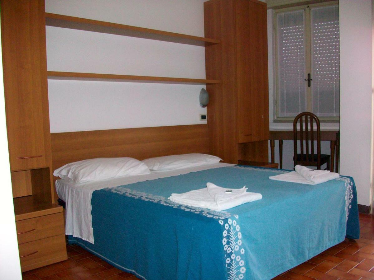Hotel La Romantica Manerba del Garda Dış mekan fotoğraf